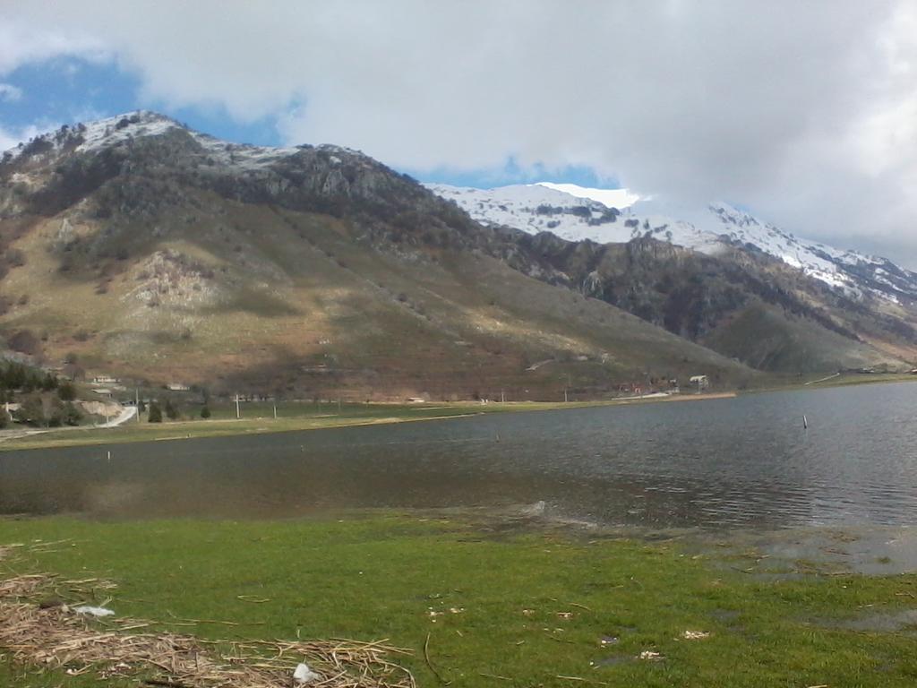 Chalet Vista Lago San Gregorio  Esterno foto